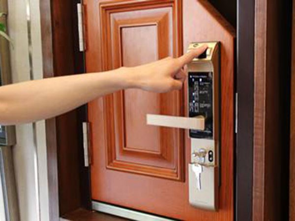 兰州换锁芯电话