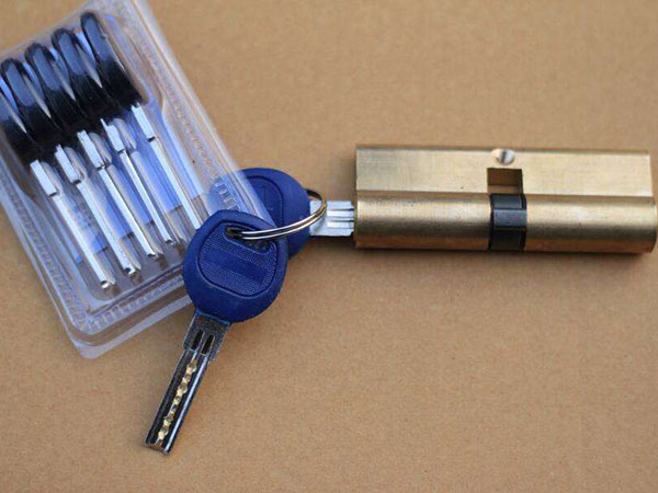 佛山开锁枝术 佛山开锁枝术