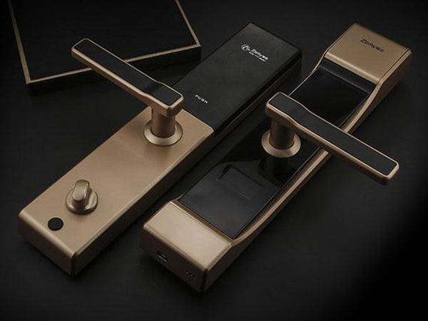 张家港上门开锁换锁