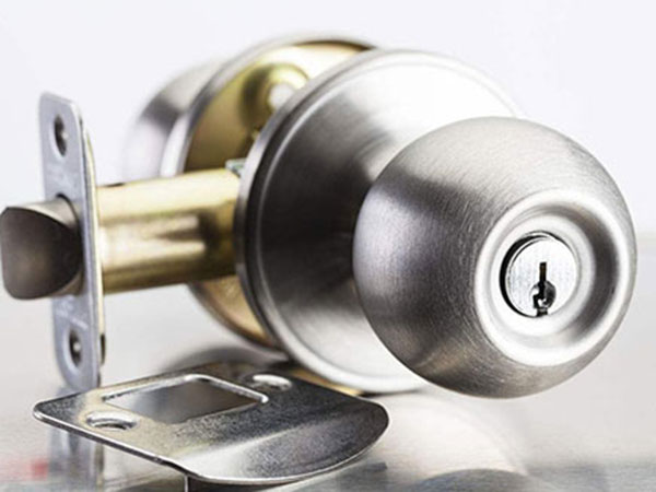 北京附近换锁芯公司电话